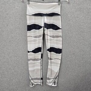 Lululemon Women Activewear Pants‎ 4 True Self Crop Yoga 22" Inseam